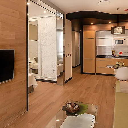 Oficentro Deluxe Apartament Malaga